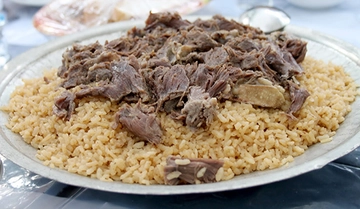 Çorum Usulü İskilip Dolması Tarifi ve Malzemeleri Çorum Usulü İskilip Dolması Tarifi ve Malzemeleri