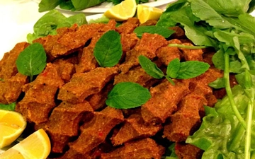 Şanlıurfa Usulü Yalancı Çiğ Köfte Tarifi Şanlıurfa Usulü Yalancı Çiğ Köfte Tarifi